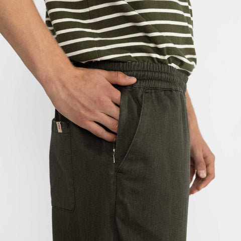 Pantalón casual holgado